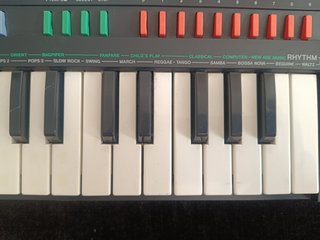 TECLADO VINTAGE CASIO SA-10 TONE BANK AÑOS 90