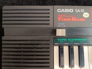 TECLADO VINTAGE CASIO SA-10 TONE BANK AÑOS 90