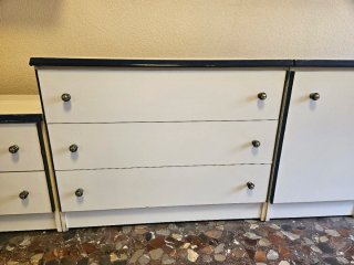 Mueble de salón modular blanco y azul marino