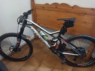 Mondraker Dune Carbon R Enduro