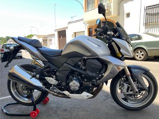Kawasaki Z1000