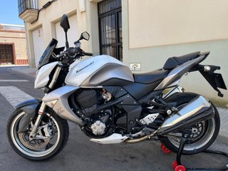 Kawasaki Z1000