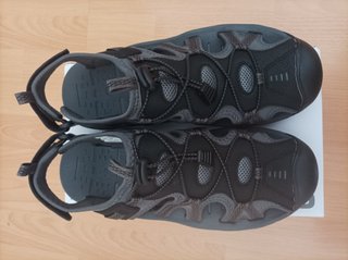 Sandalias Trekking Dream Pairs Negras/Grises