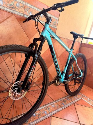 Bicicleta de montaña B-pro 29”