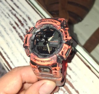 CASIO G-SHOCK G-SQUAD GBA-900-4A Edición Limitada