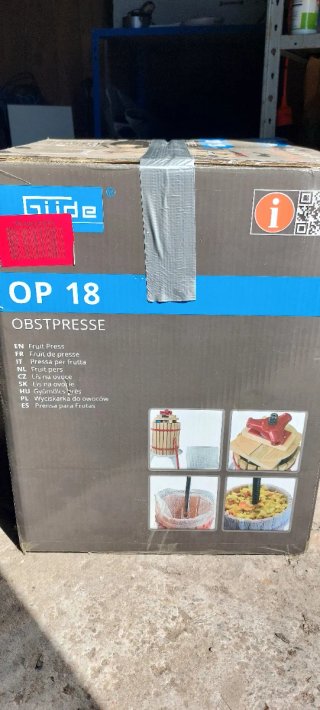 Prensa de Fruta Güde OP 18