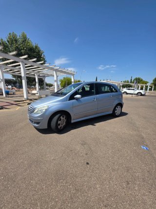 Mercedes-Benz b180 o cambio por vito,viano