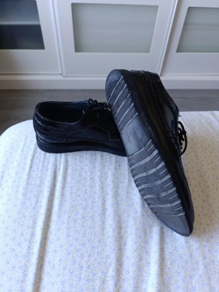Mocasines de charol negros