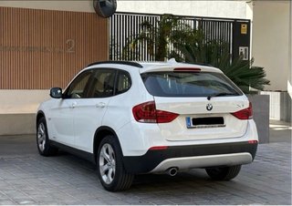 BMW X1 2011