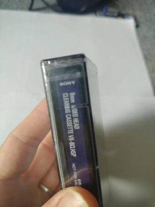 Sony 8mm Video Head Cleaning Cassette V8-6CLHSP
