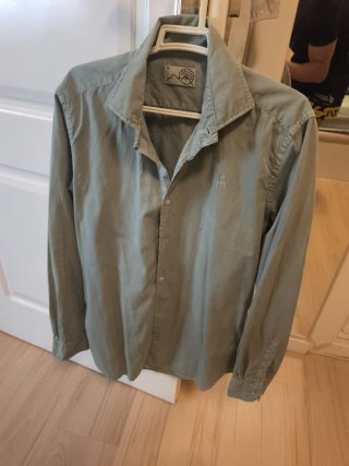 Camisa Scalpers verde oliva