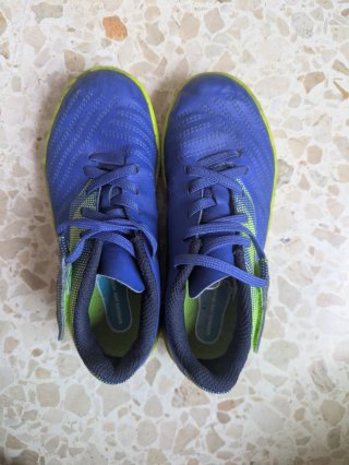 Botas fútbol niño Talla 30 multi-taco