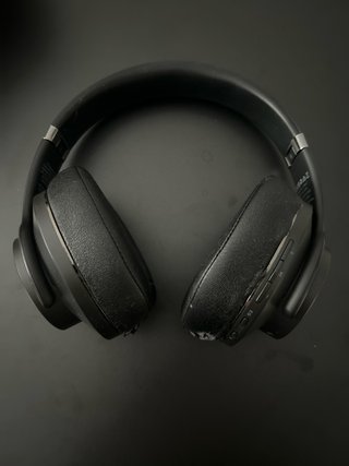 Cascos Doqaus Negros
