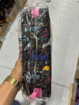 Estuche K-POP 3 cremalleras con colores