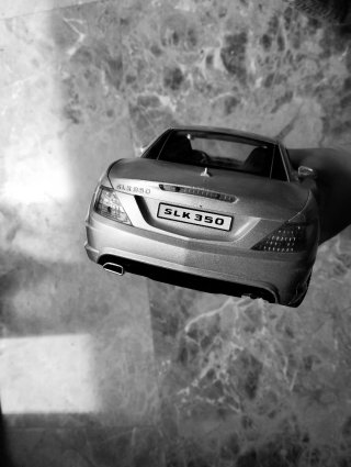 Coche Mercedes Benz teledirigido con mando