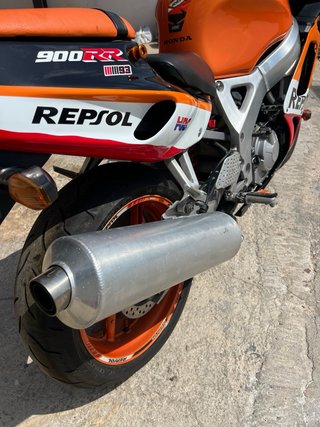 Honda CBR 900RR