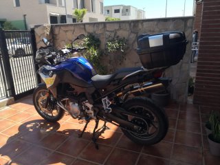 BMW F 750 GS Azul y Plata