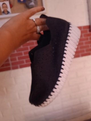 Zapatillas Mujer Negras y Blancas