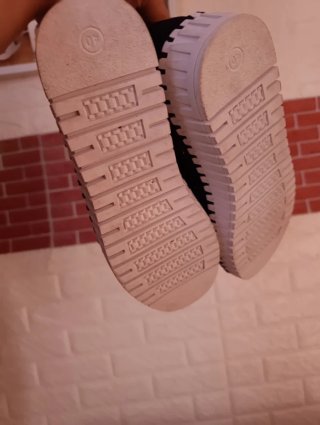 Zapatillas Mujer Negras y Blancas