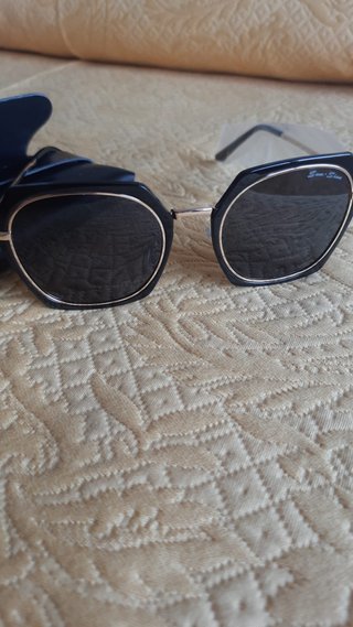 Gafas de sol nuevas