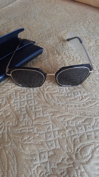 Gafas de sol nuevas