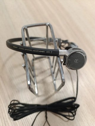 Auriculares de alta gama Sony MDR-7 Vintage 1981