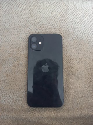 iPhone 12 Negro con funda gratis