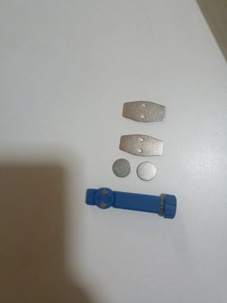 Separador Pastillas Freno + Pistón