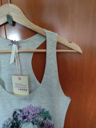 Camiseta tirantes mujer .