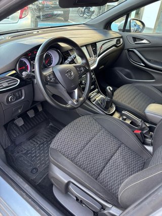 Opel Astra 2016
