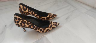 Zapatos de tacón leopardo punta fina