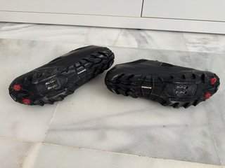 Calas Ciclismo Shimano SH-M065.
