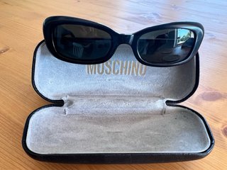 Gafas de sol Moschino Vintage negras