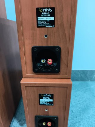Home Cinema 5.1 Infinity Alpha 5 + Subwoofer