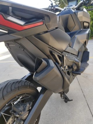 Honda X-ADV Negra