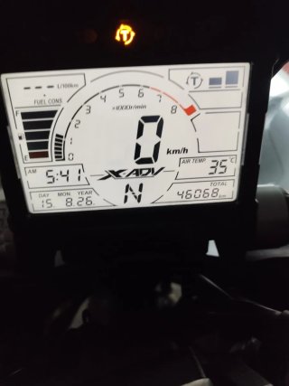 Honda X-ADV Negra