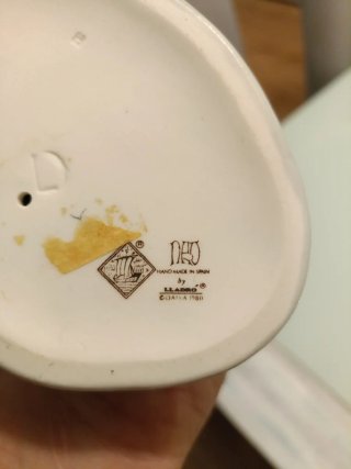 Figura Porcelana Nao Mujer con Flores
