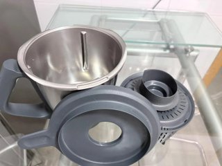 Thermomix TM6 con garantía hasta marzo 2028