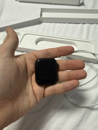 Apple Watch Series 7 45mm GPS + Caja y Accesorios