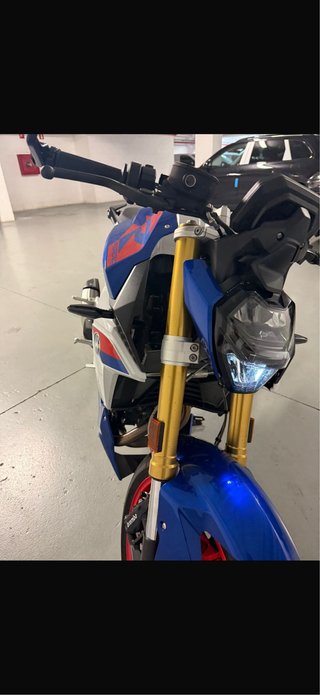BMW F900R