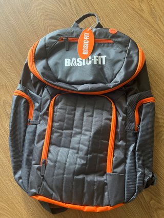 Mochila Basic Fit Gris y Naranja