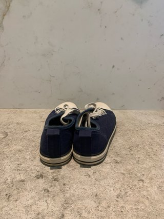 Zapatos niño azul y blanco talla 38