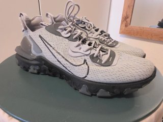 Nike React Vision Wolf Grey