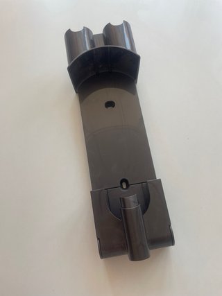 Aspirapolvere Dyson V8 Absolute da riparare