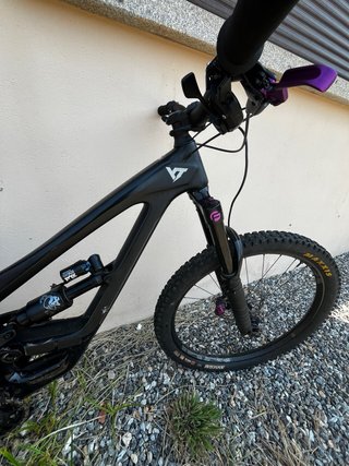 Bicicleta YT