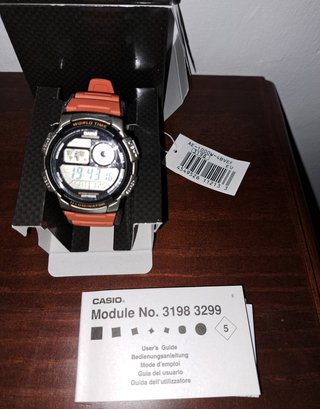 Reloj Casio AE-1000W-4BVEF Naranja/Plata