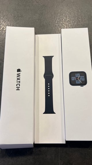 Apple Watch SE 44mm Space Gray