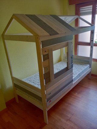 Cama infantil casita madera