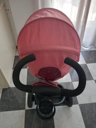 Triciclo rosa buen estado
