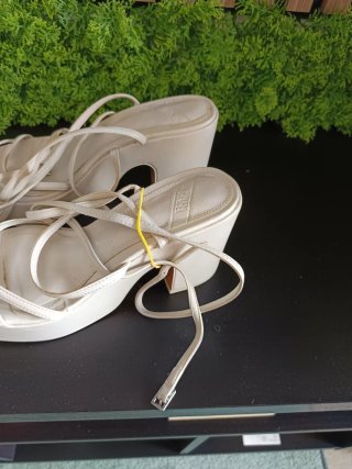 Sandalias Zara Mujer Talla 39 Blancas
